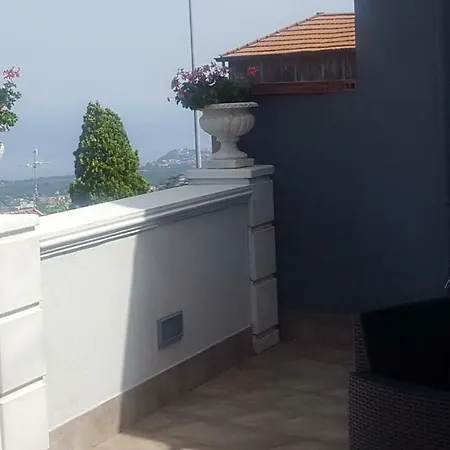 Dolce 2* Zafferana Etnea